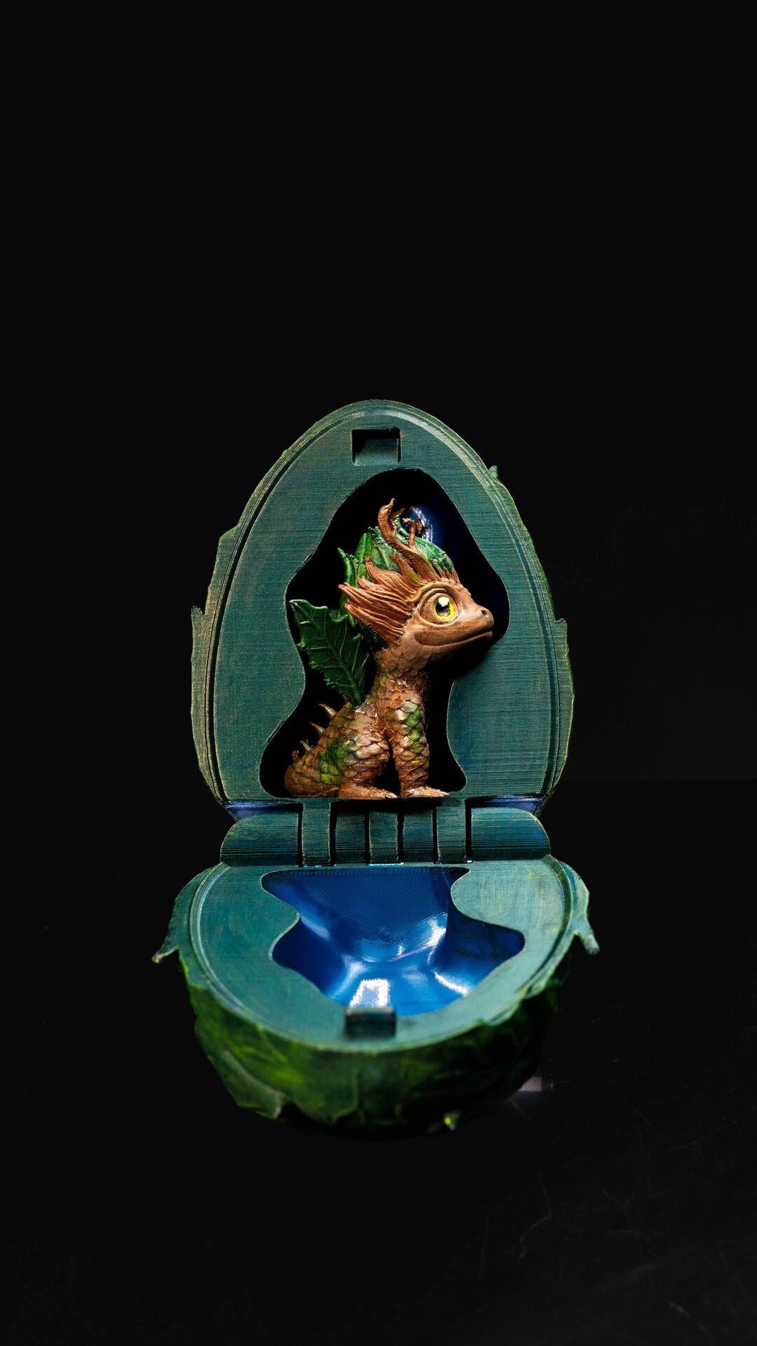 Leaf Dragon Figurine